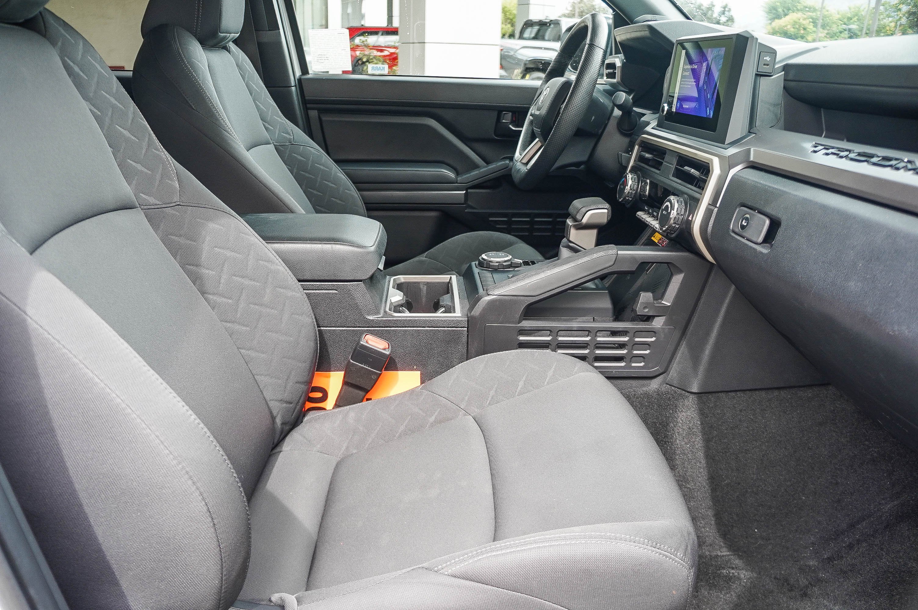 Used 2024 ICE CAP TOYOTA TRUCK SR5 L/B image 18