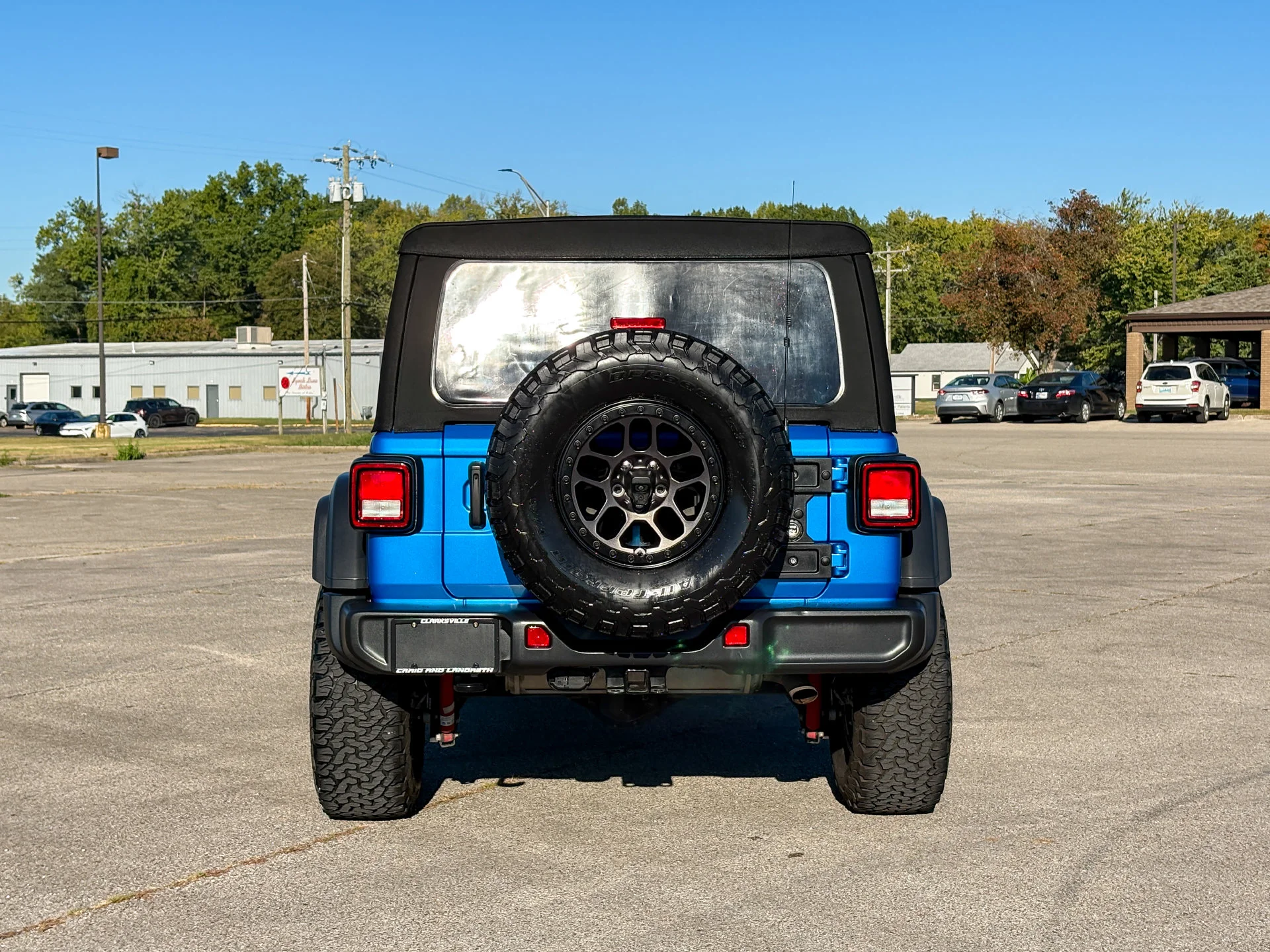 Used 2023 Blue Jeep Sport image 11