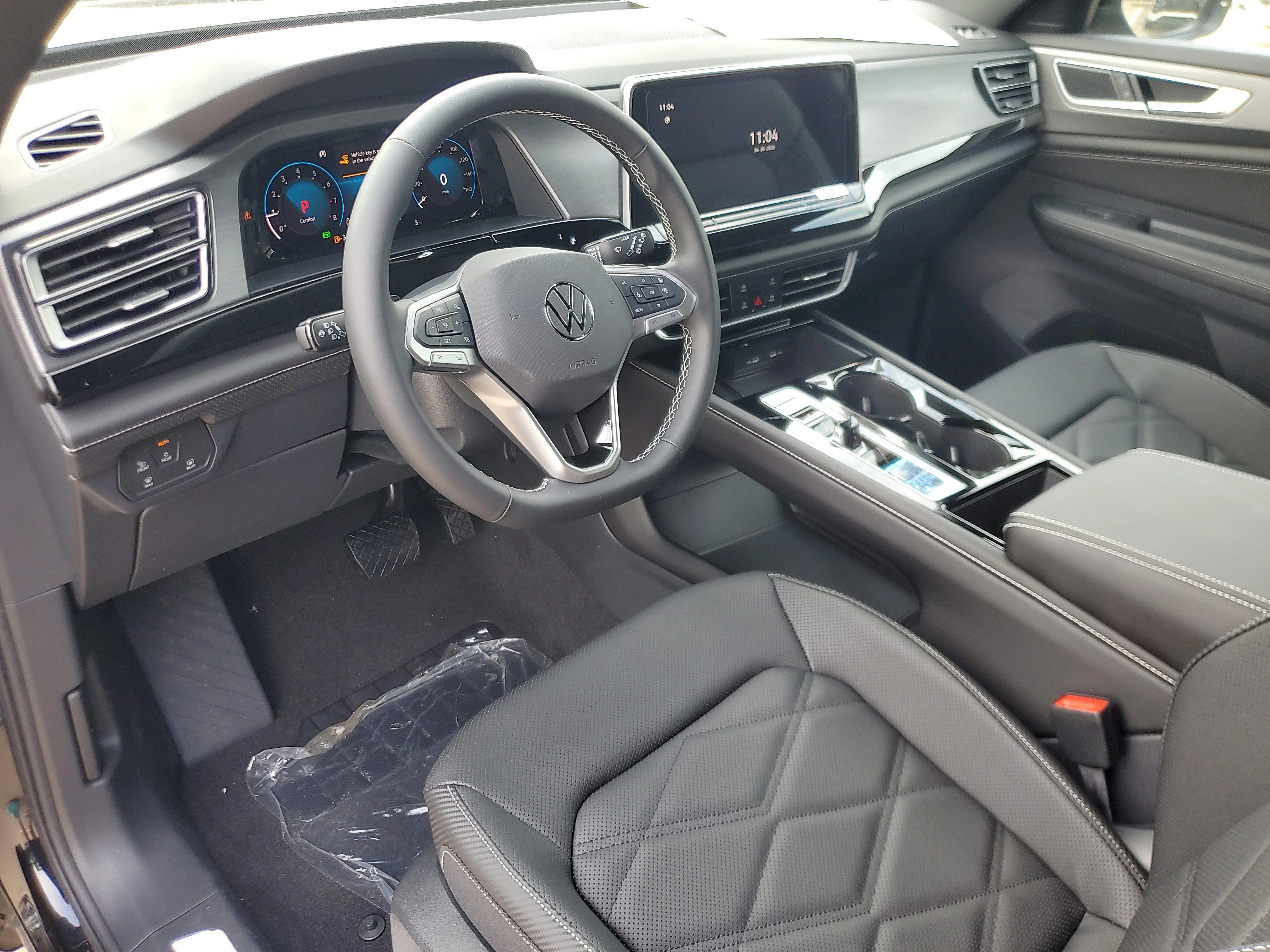 New 2026 Black Volkswagen 2.0T SE w/Technology image 16