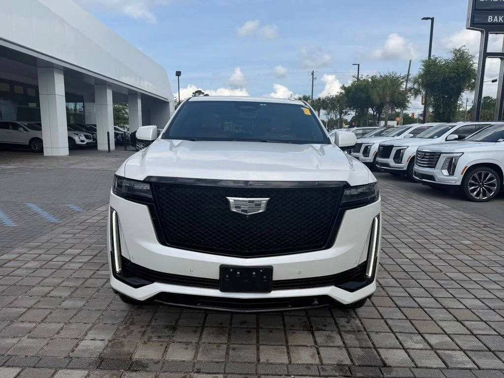 Used 2021 Crystal White Cadillac Sport image 3