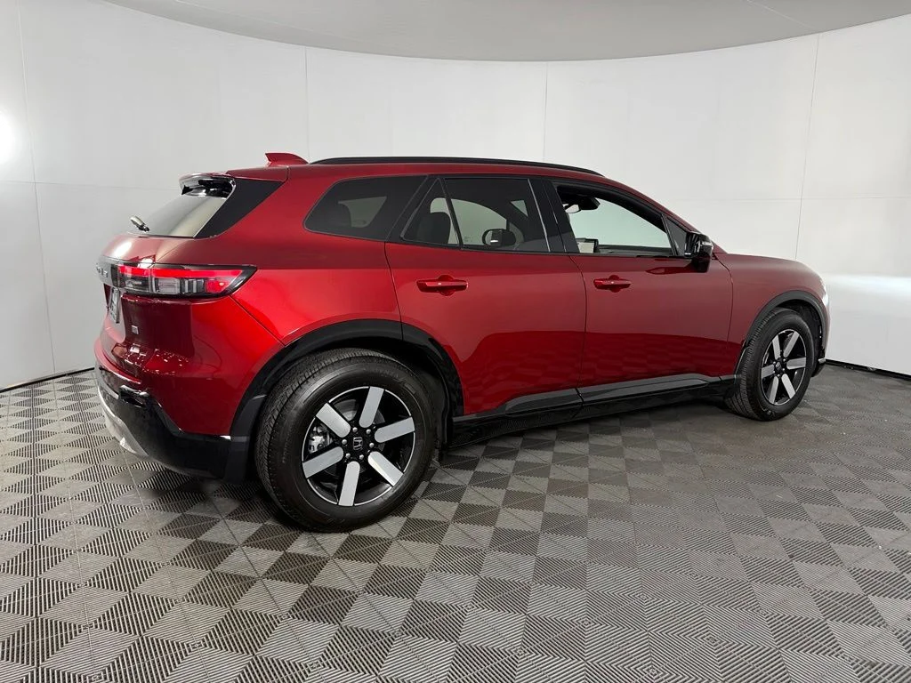 Certified Used 2025 Red Honda Touring image 4