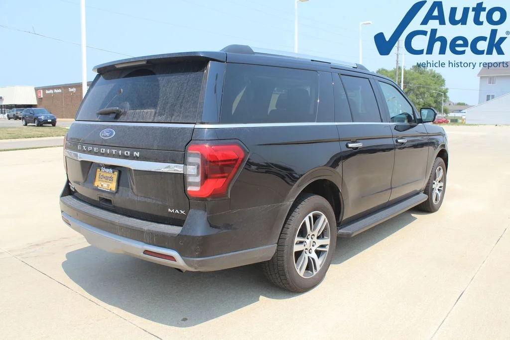 Used 2024 Black Ford Limited image 3