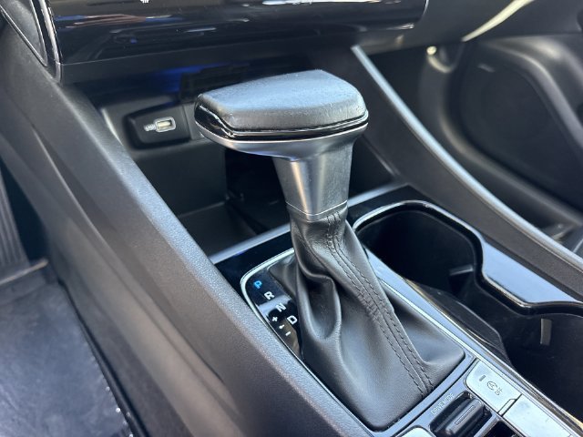 Used 2022 Gray Hyundai SEL image 19