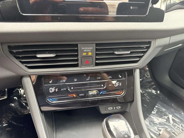 New 2027 Silver Volkswagen 1.5T Sport image 22