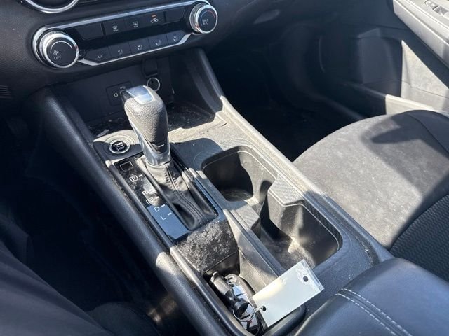 Used 2021 Gray Nissan S image 27