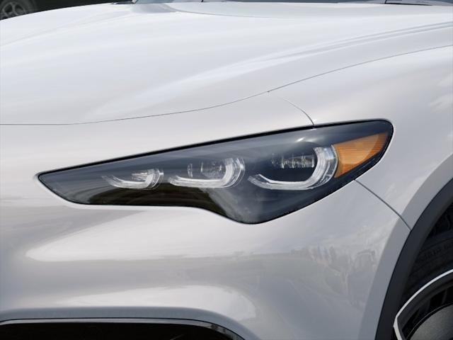 New 2025 Moonlight Gray Metallic Exterior Paint Alfa Romeo  image 83
