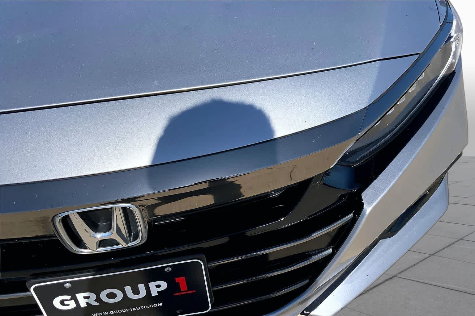Used 2021 Lunar Silver Metallic Honda Sport image 29
