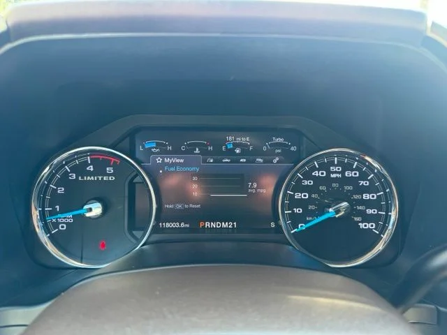 Used 2019 Black Metallic Ford Limited image 17