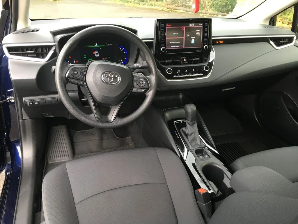 Used 2022 Blue Toyota LE image 21
