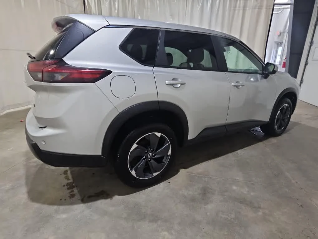 Used 2025 Brilliant Silver Metallic Nissan SV image 8
