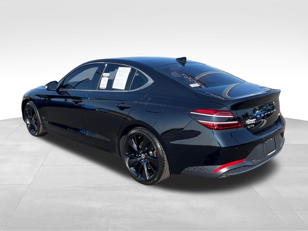Used 2023 Black Genesis 2.0T image 3