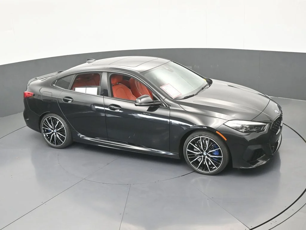 Used 2022 Black Sapphire Metallic BMW M235i xDrive image 53