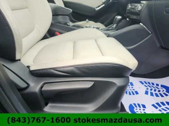 Used 2016 Blue Mazda Grand Touring image 26