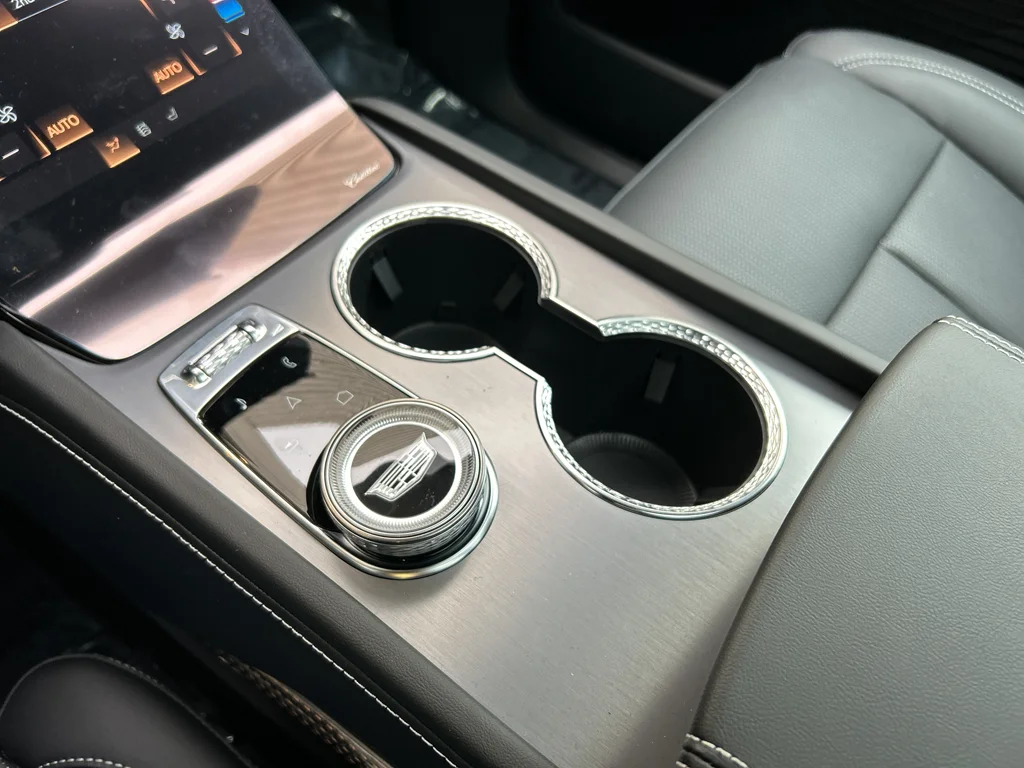 2026 Cadillac VISTIQ Luxury - Photo 20