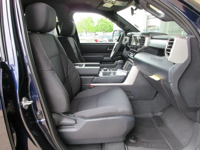 2026 Toyota Tundra SR5 - Photo 26