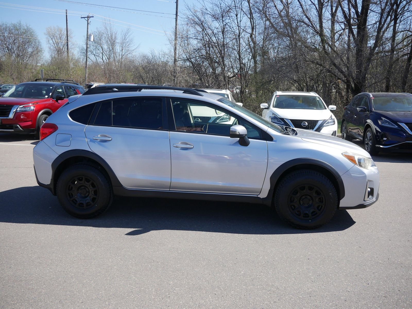 Used 2016 Subaru Crosstrek Limited with VIN JF2GPAKC9G8273023 for sale in Maplewood, MN