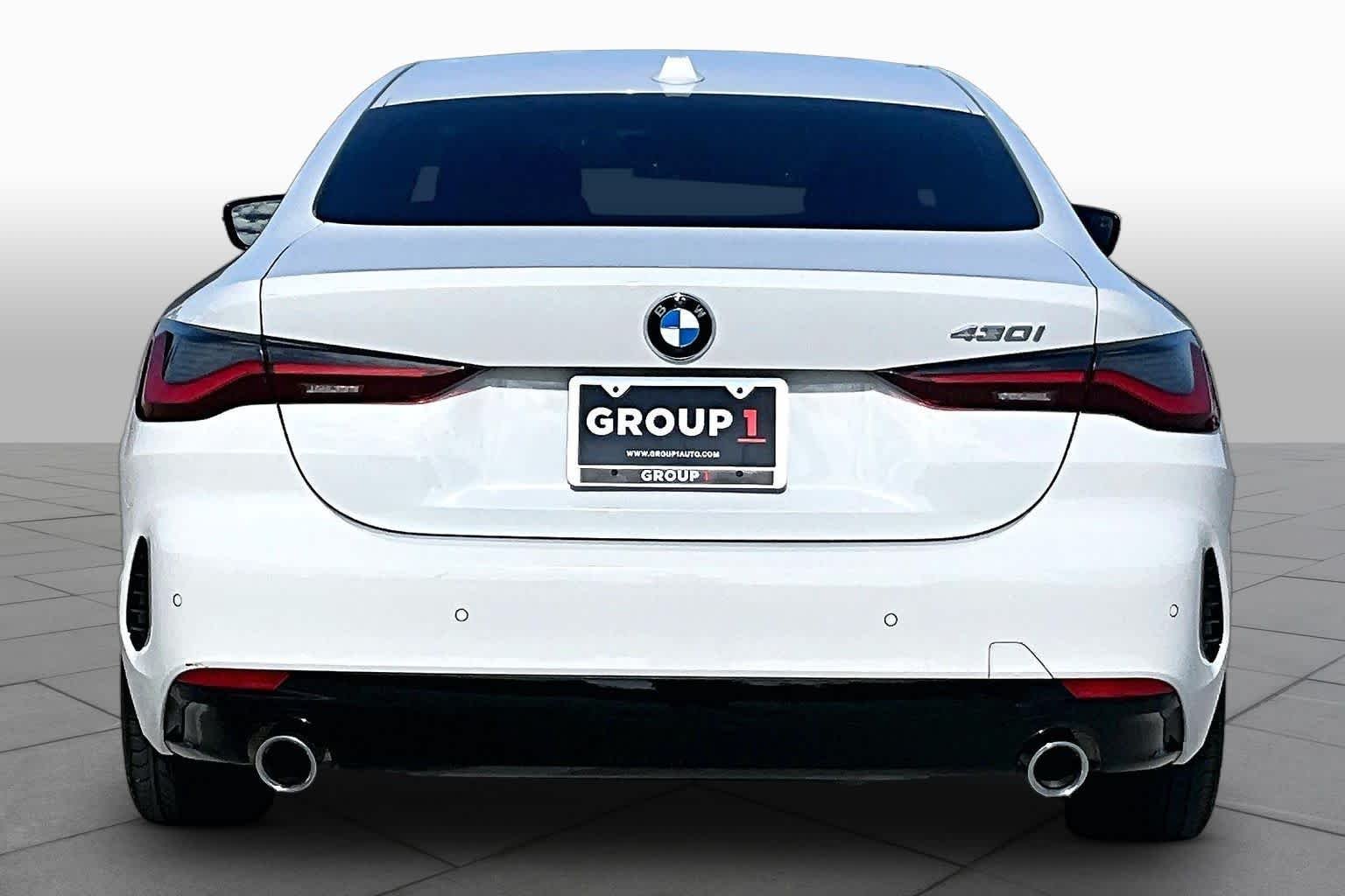 Used 2024 Alpine White BMW 430i image 4