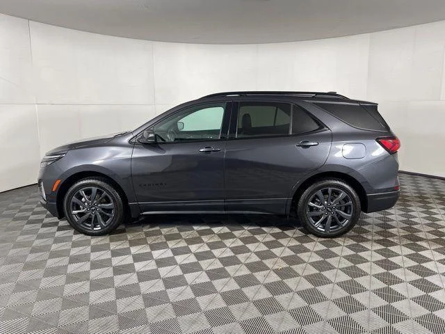 Used 2022 Iron Gray Chevrolet RS image 24