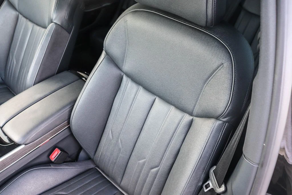 Used 2022 Gray Audi L 55 image 28