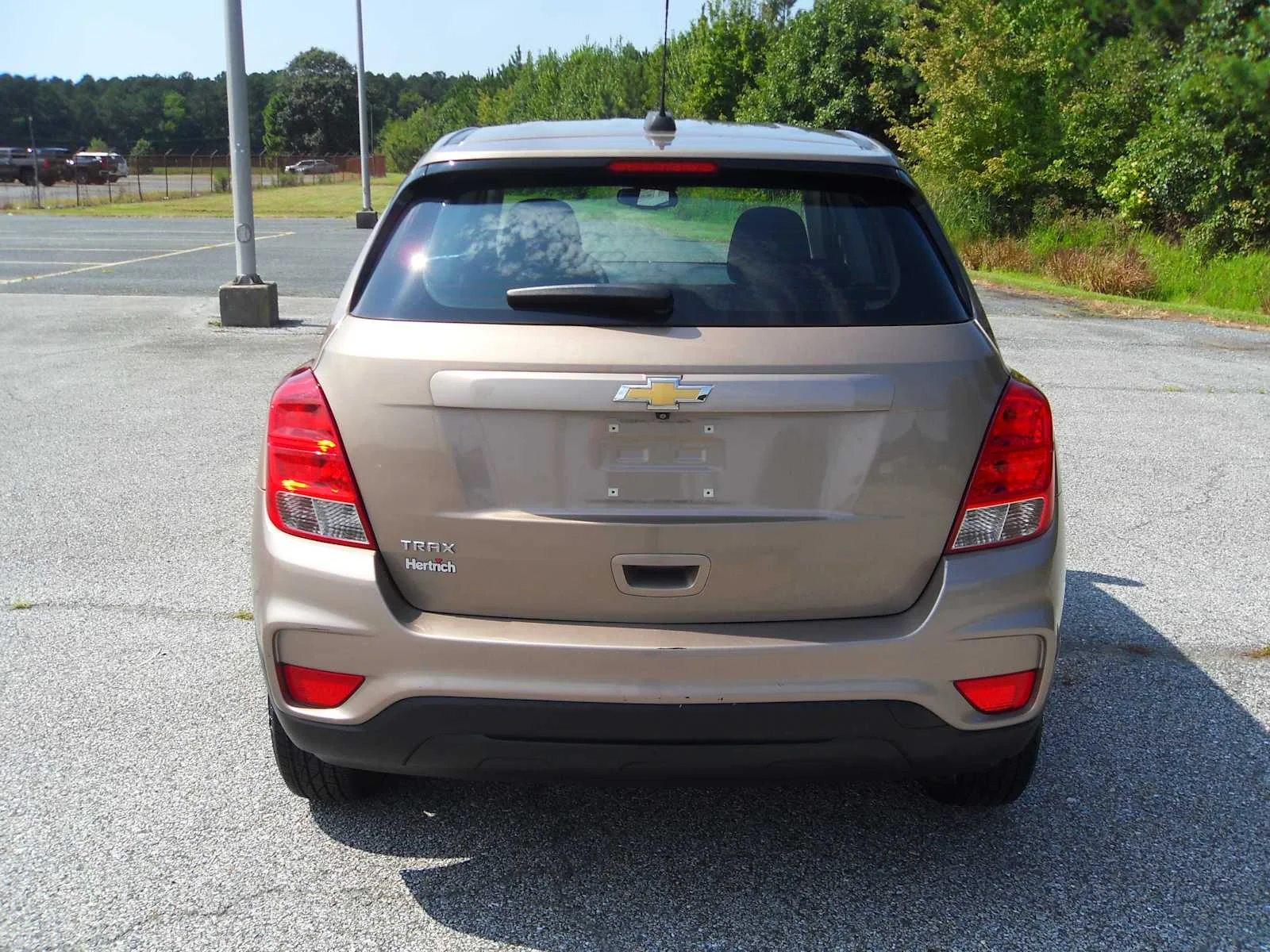 Used 2018 Sandy Ridge Metallic Chevrolet LS image 4