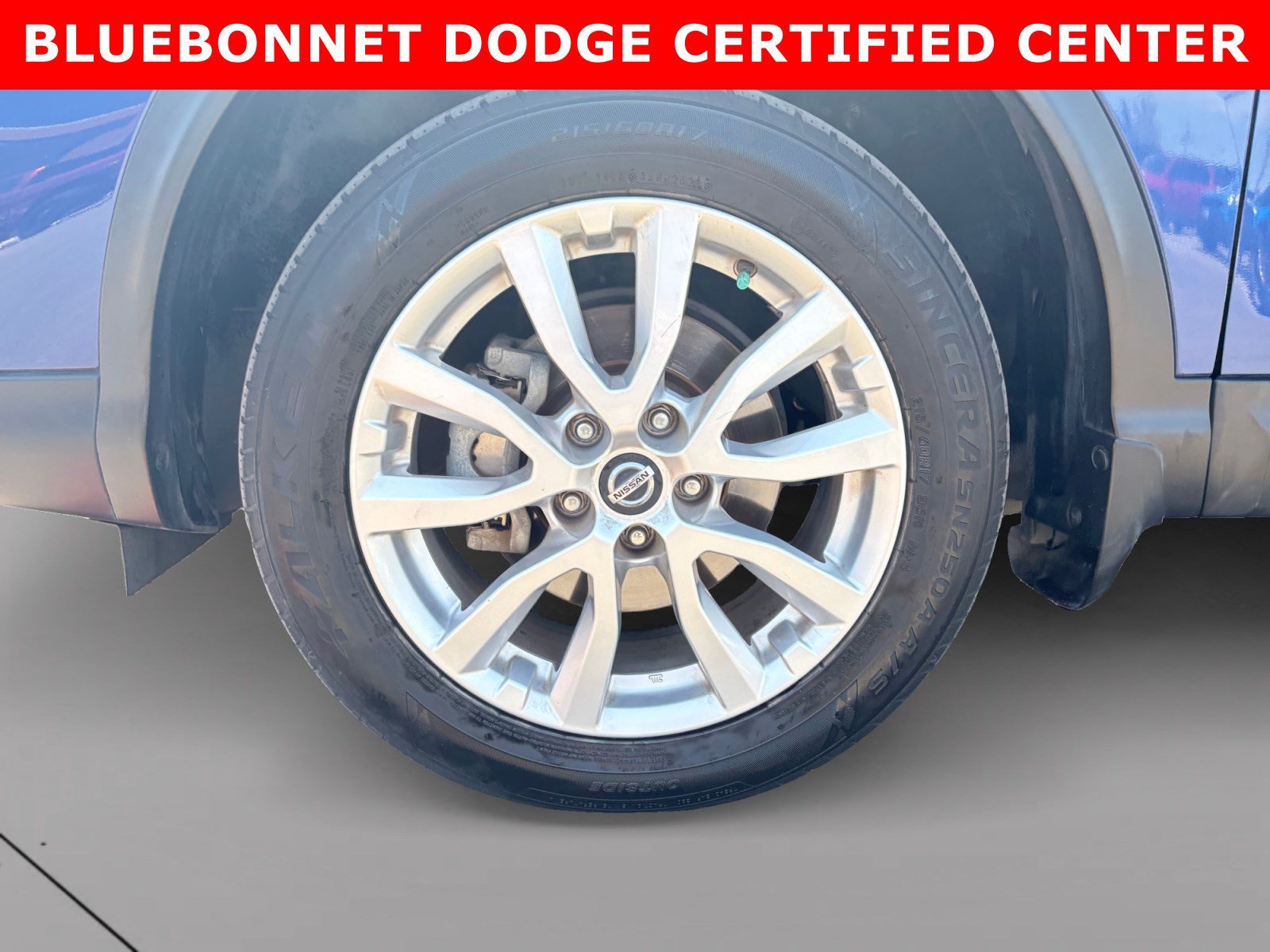 Used 2021 Caspian Blue Metallic Nissan S image 9