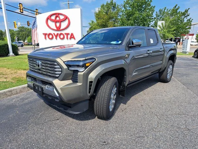 2026 Toyota Tacoma Limited - Photo 2