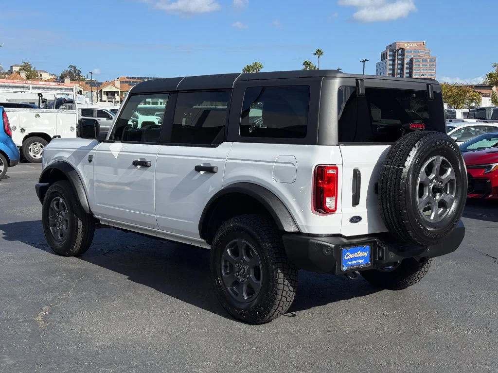 Used 2025  Ford Big Bend image 9