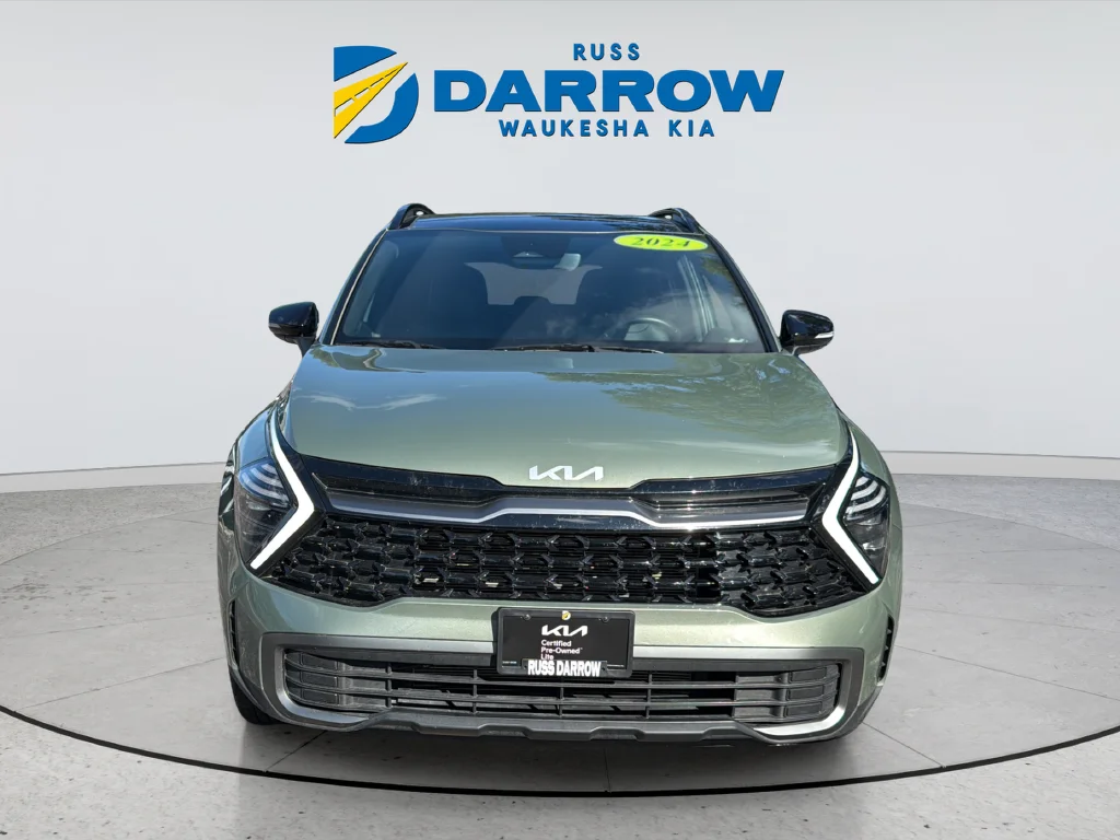Used 2024 Green Kia X-Line image 8