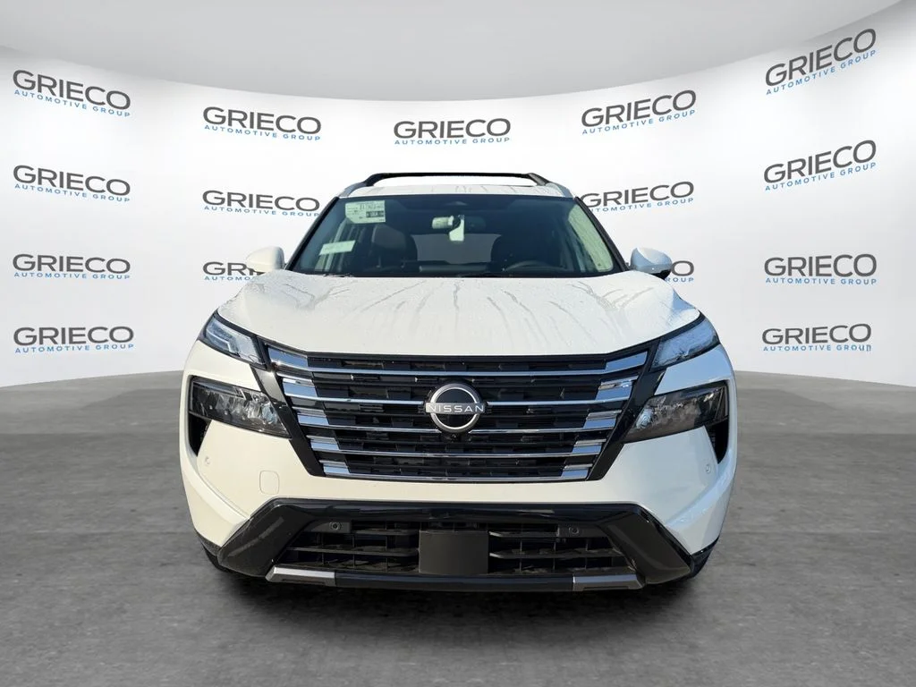 New 2026 White Nissan Platinum image 2