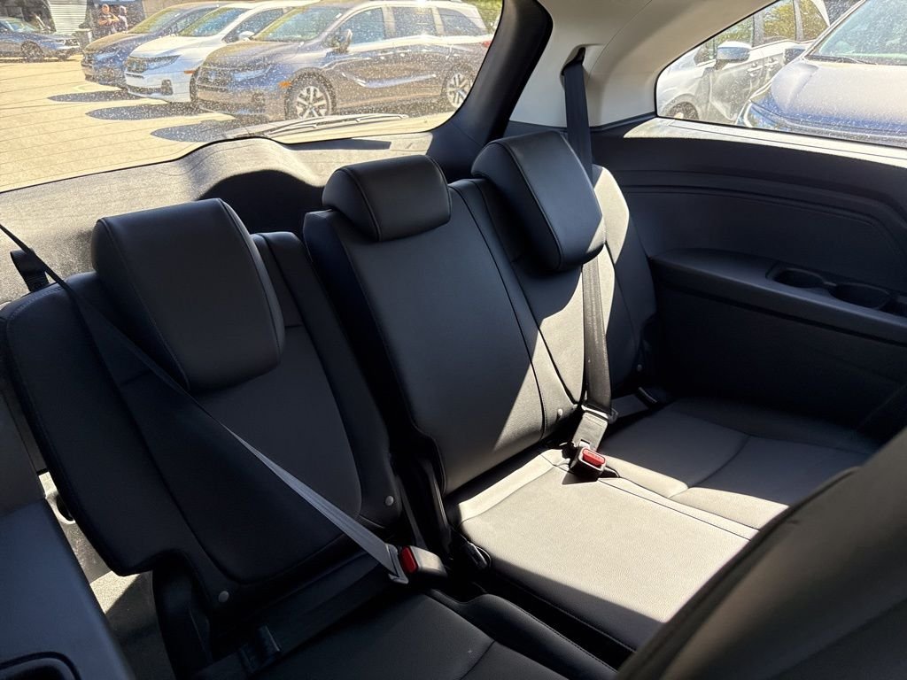 2026 Honda Odyssey EX-L - Photo 12