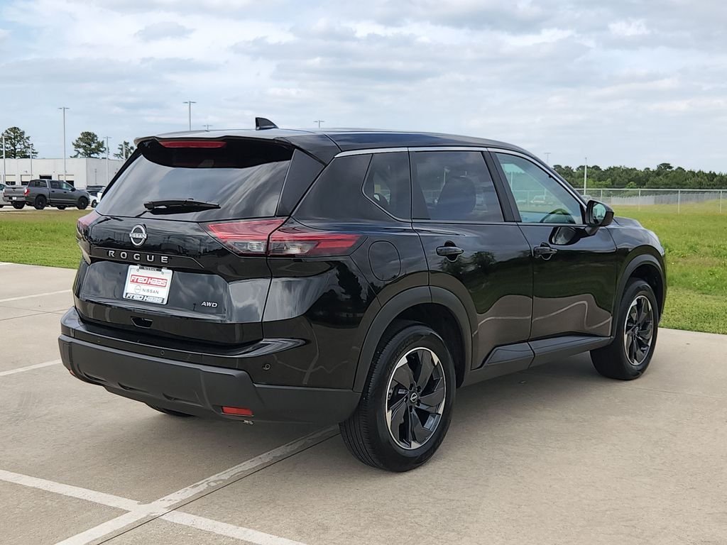 Used 2025 Black Nissan SV image 5