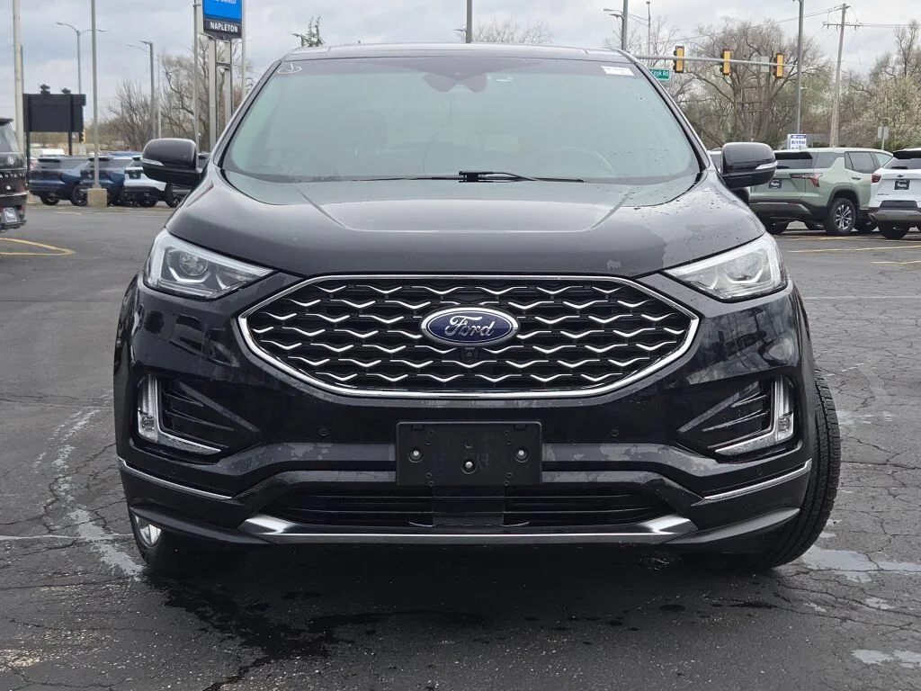 Used 2020 Black Ford Titanium image 4