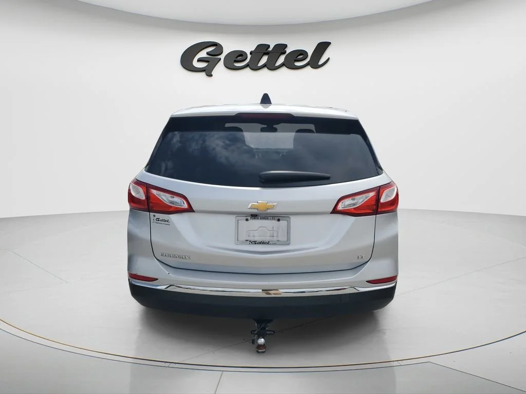 Used 2018 SILVER ICE METALLIC Chevrolet LT image 4