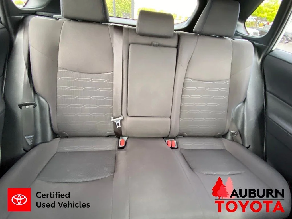 Used 2025 Ice Cap Toyota SE image 22