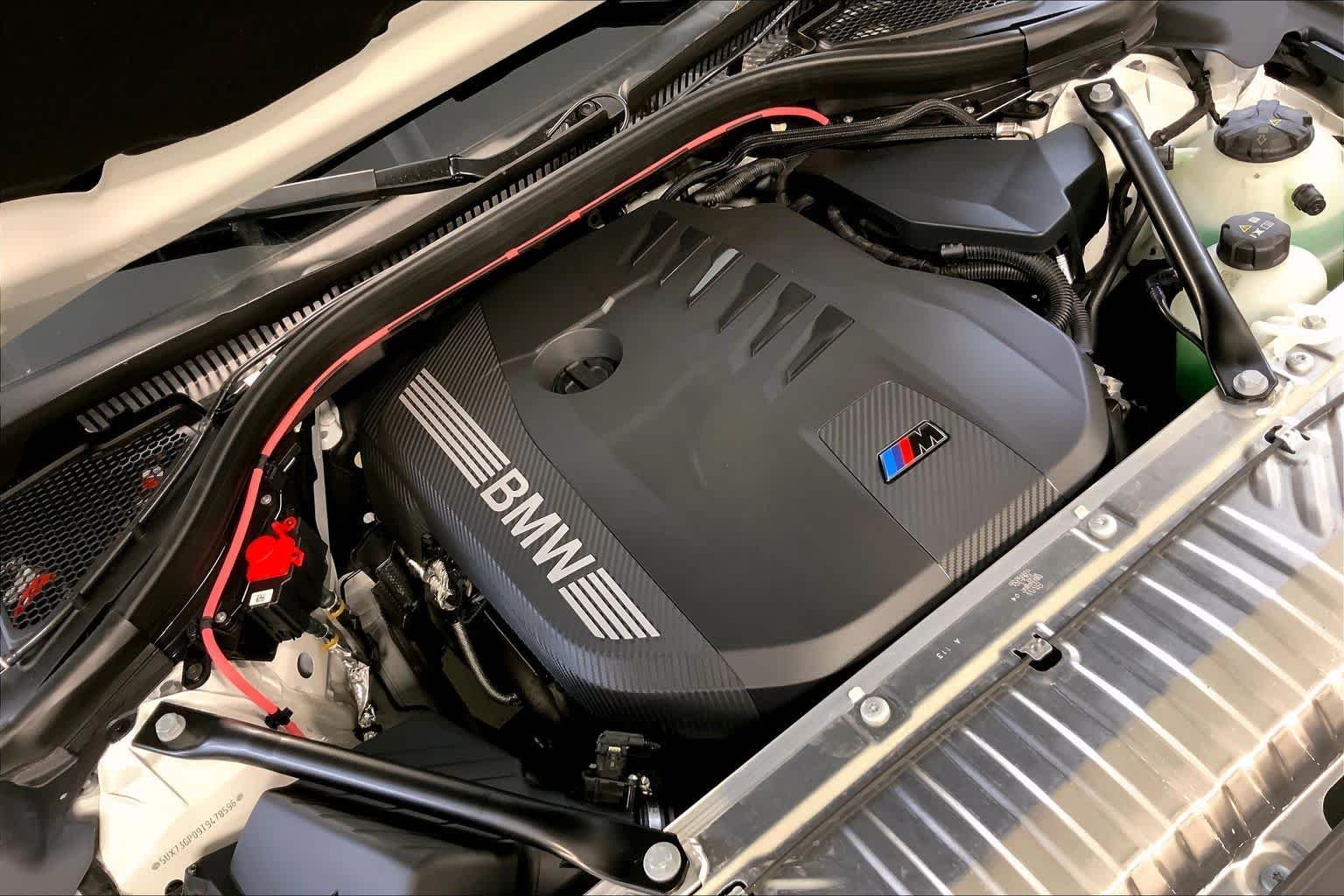 New 2026 Alpine White BMW M50 xDrive image 17
