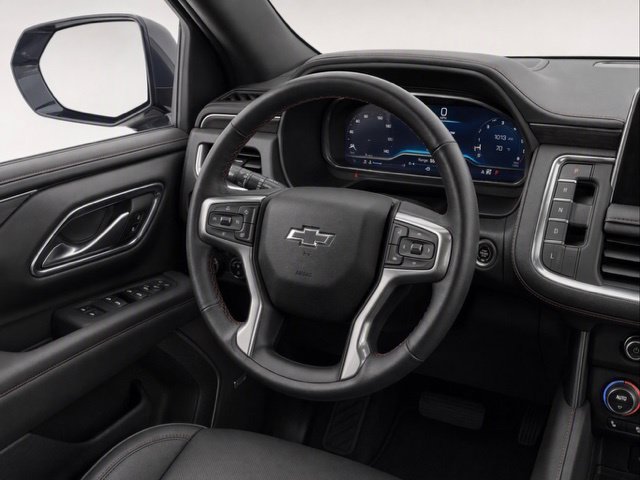 2023 Chevrolet Suburban RST - Photo 13