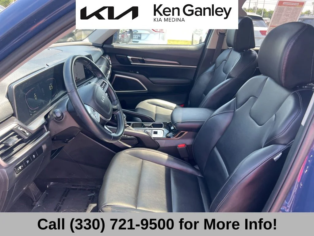 Used 2024 Black Kia S image 43