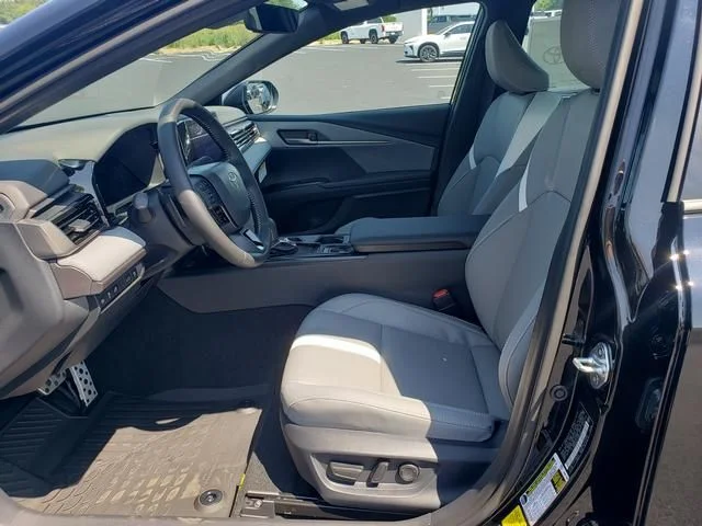 New 2026 Midnight Black Metallic Toyota SE image 10