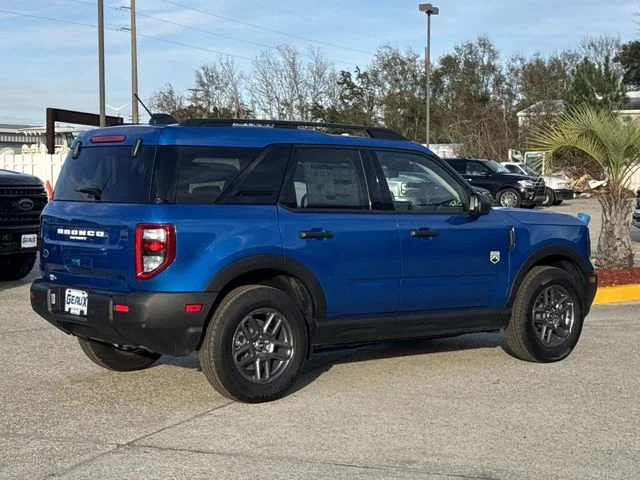 New 2025 Velocity Blue Metallic Ford Big Bend® image 17