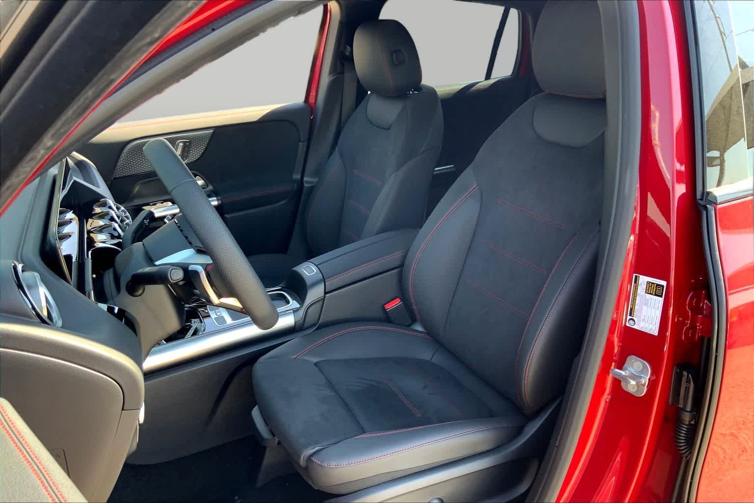 Certified Used 2025 MANUFAKTUR Patagonia Red Metallic Mercedes-Benz GLA 250 image 16