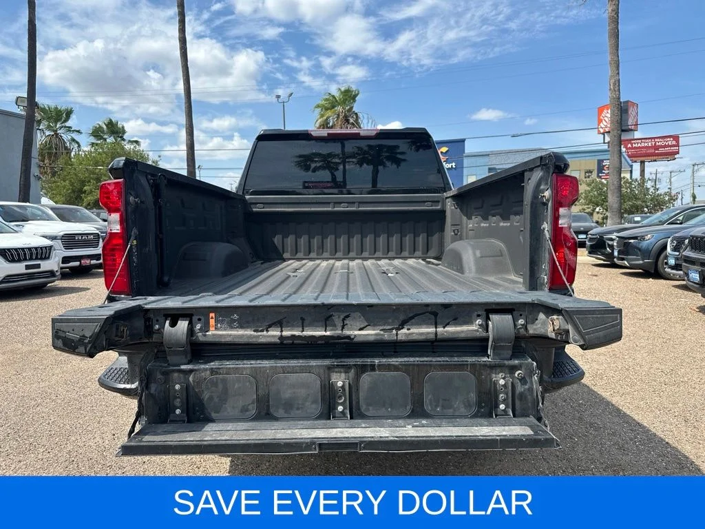 Used 2023 Black Chevrolet Custom image 6