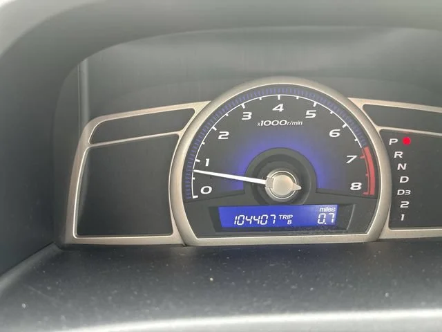 Used 2009 Gray Honda LX image 16