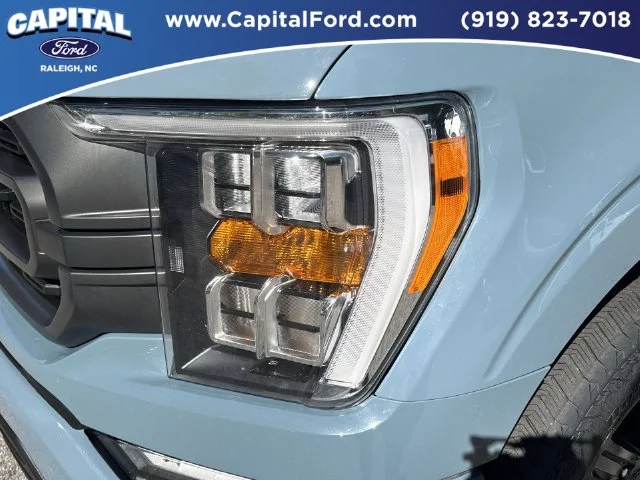 Used 2023 Blue Ford XLT image 11