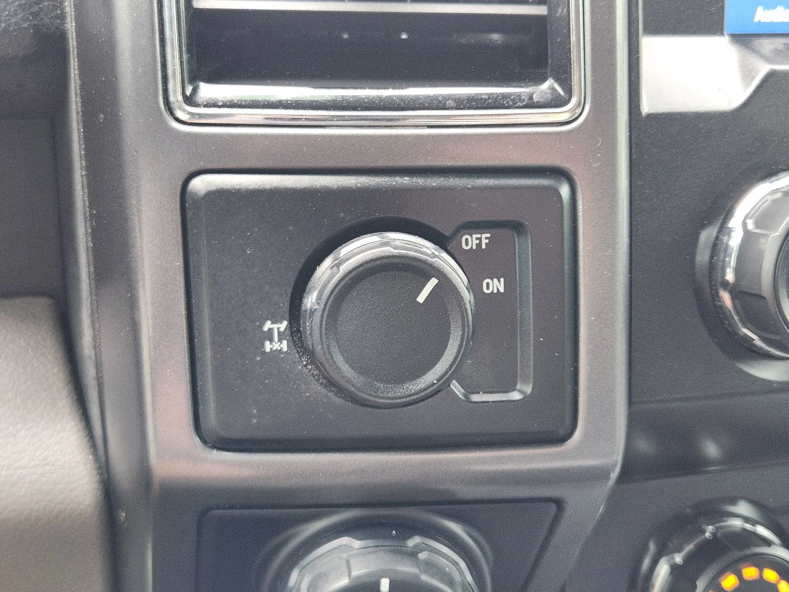 Used 2020 White Ford XLT image 21
