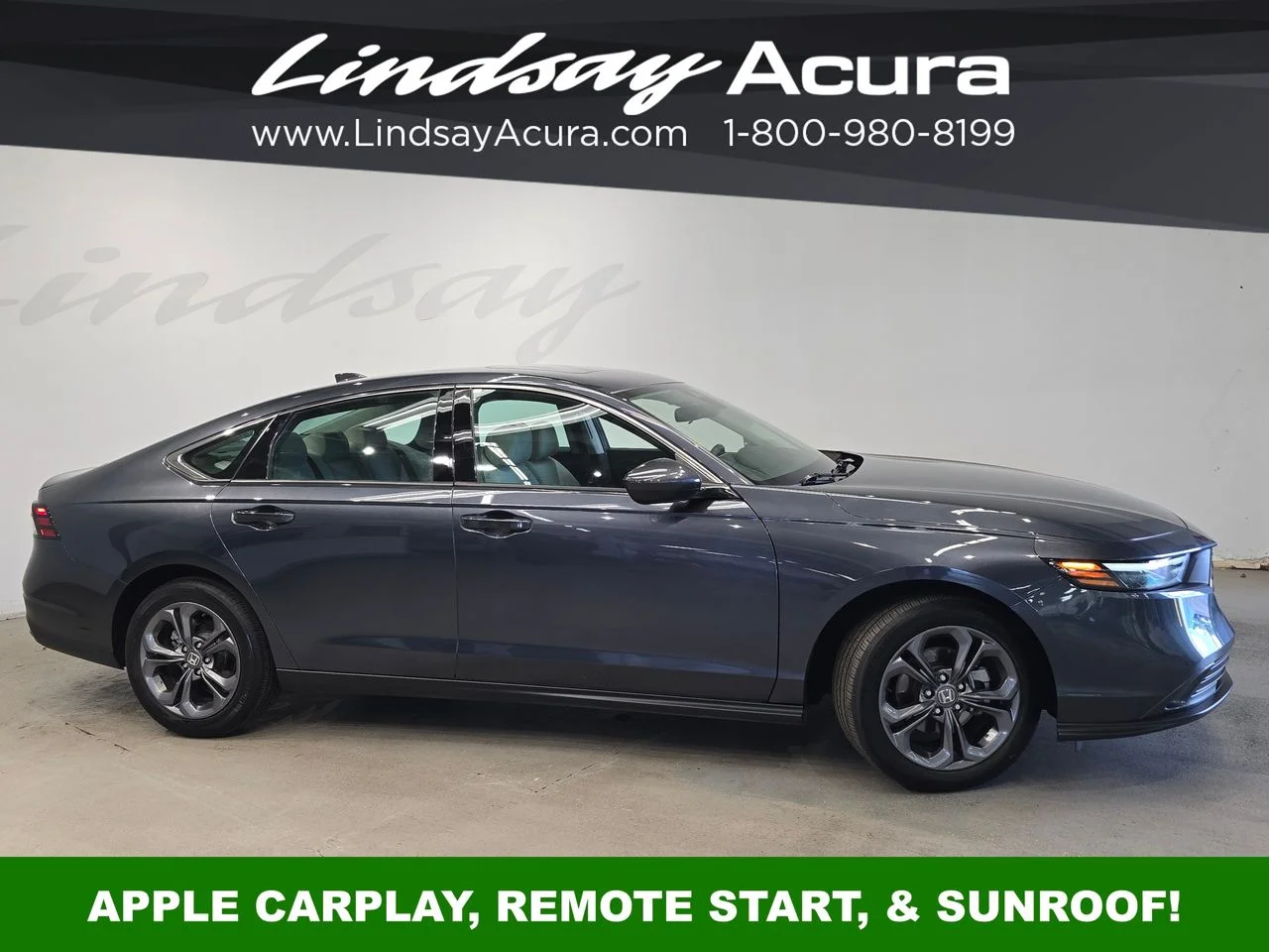 Used 2023 Canyon River Blue Metallic Honda EX image 3