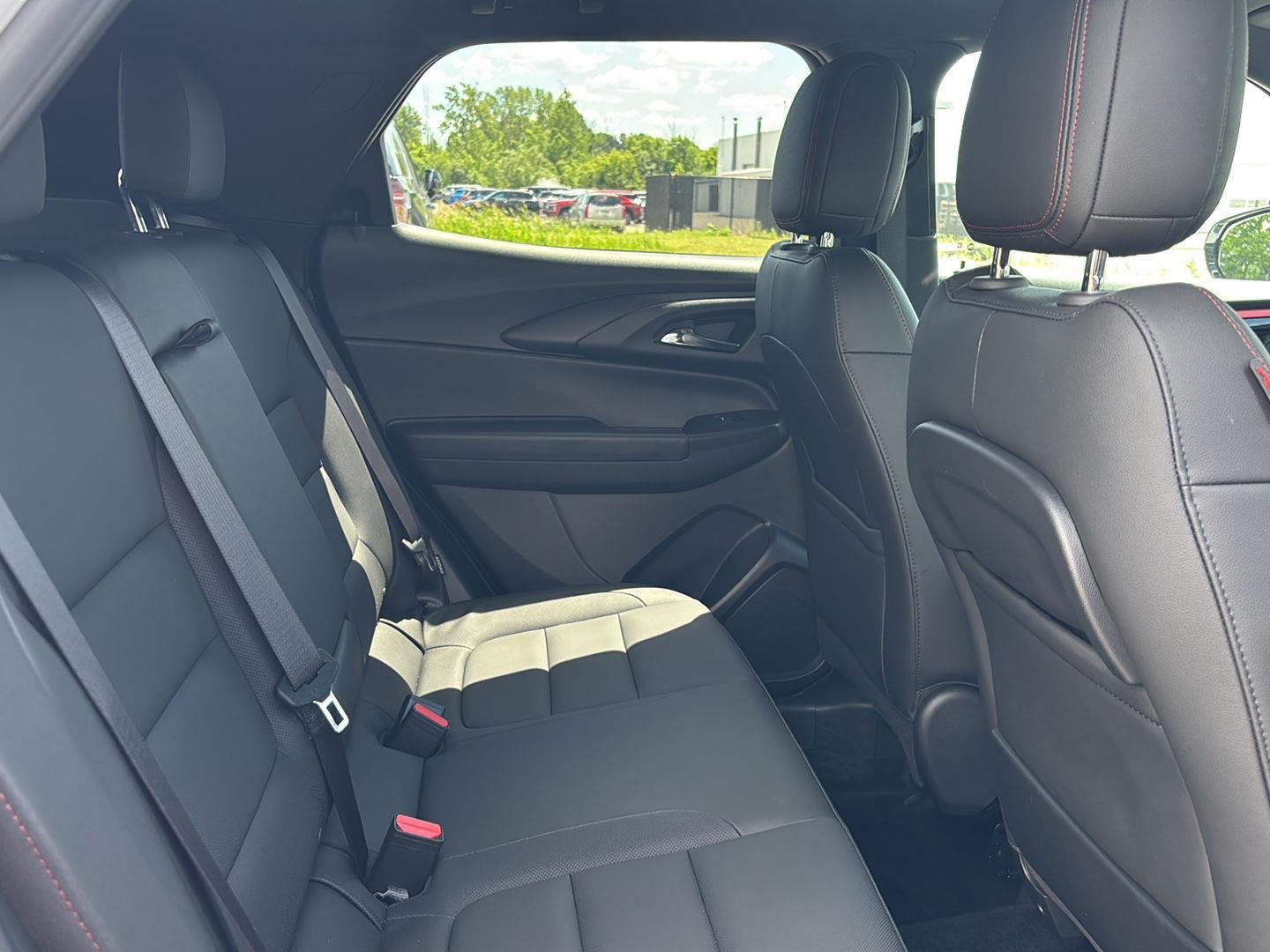 Used 2024 Summit White Chevrolet RS image 34