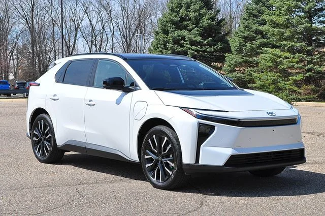 2026 Toyota bZ4X Limited AWD's photo