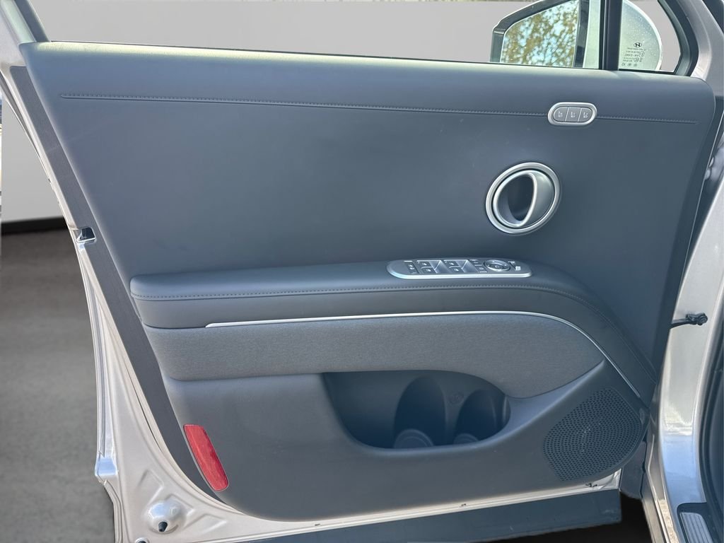 Used 2026 Silver Hyundai Calligraphy image 23