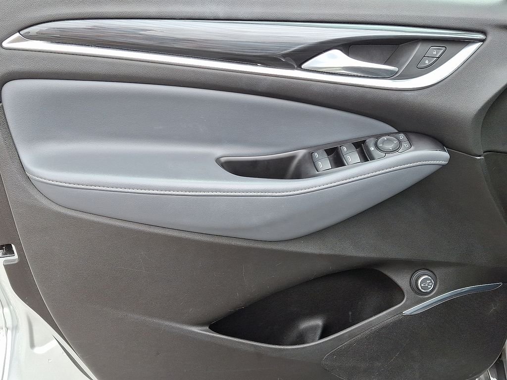 2020 Buick Enclave Essence - Photo 13
