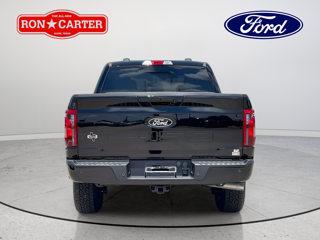 New 2026 Agate Black Metallic Ford XLT image 4